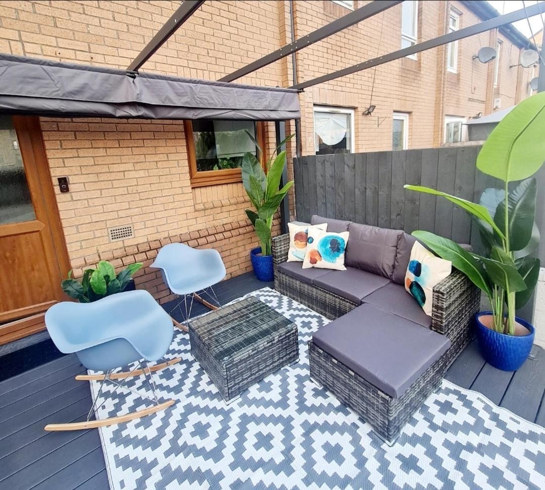 Appartamento Bright 3Br Walking Distance To Town - Free Parking Glasgow Esterno foto